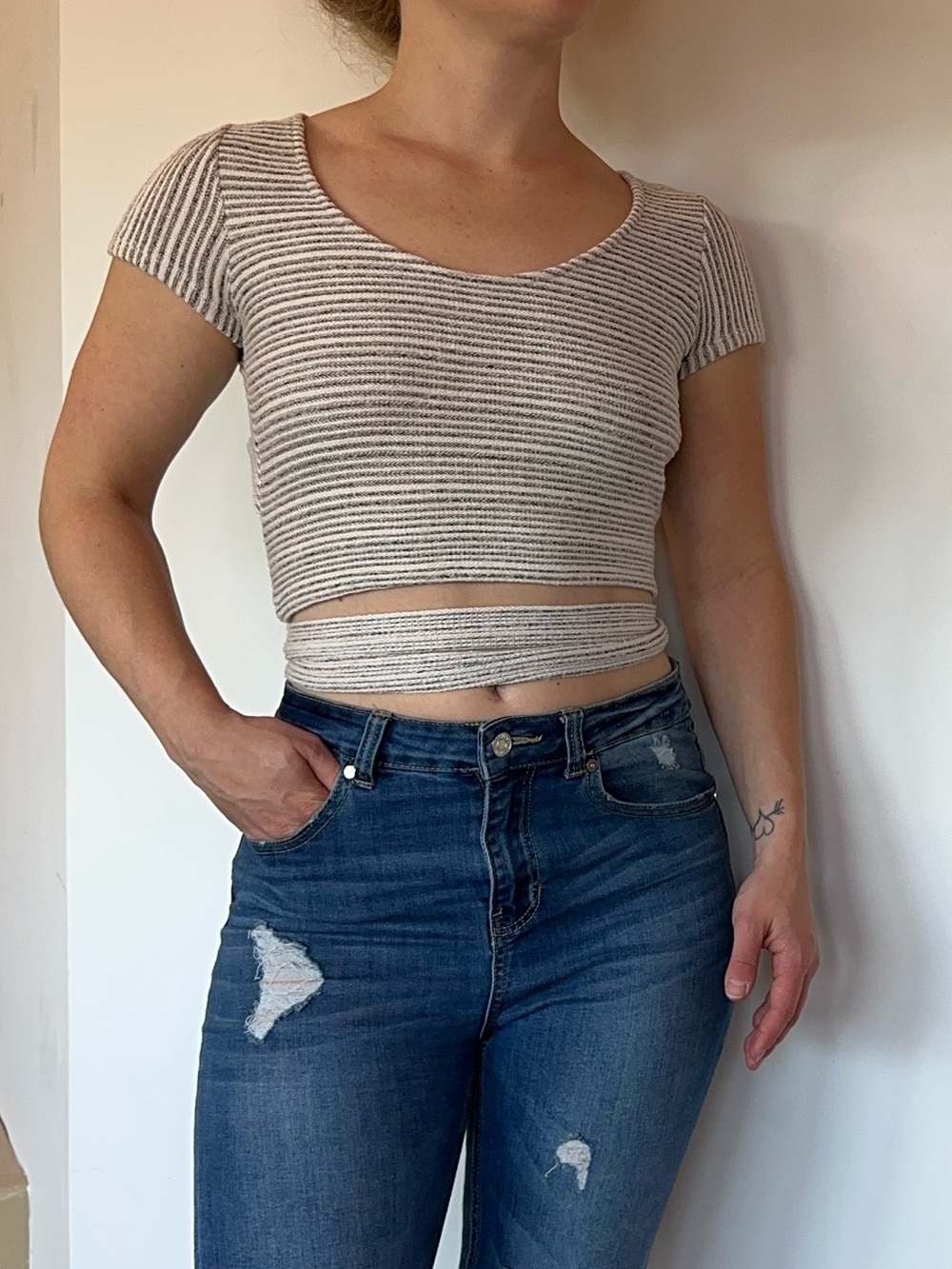 Striped Wrap Crop Top - size Large
